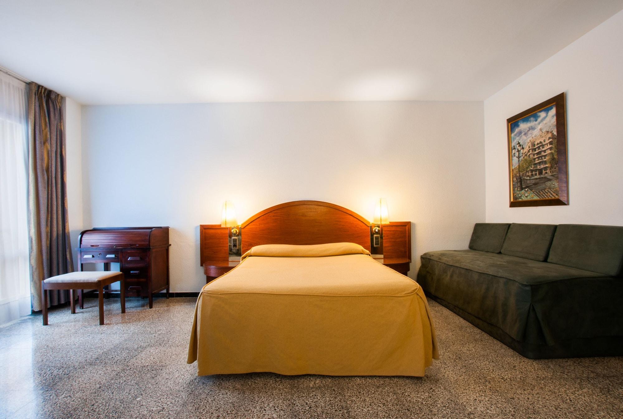 Hotel Gaudi Reus Eksteriør billede
